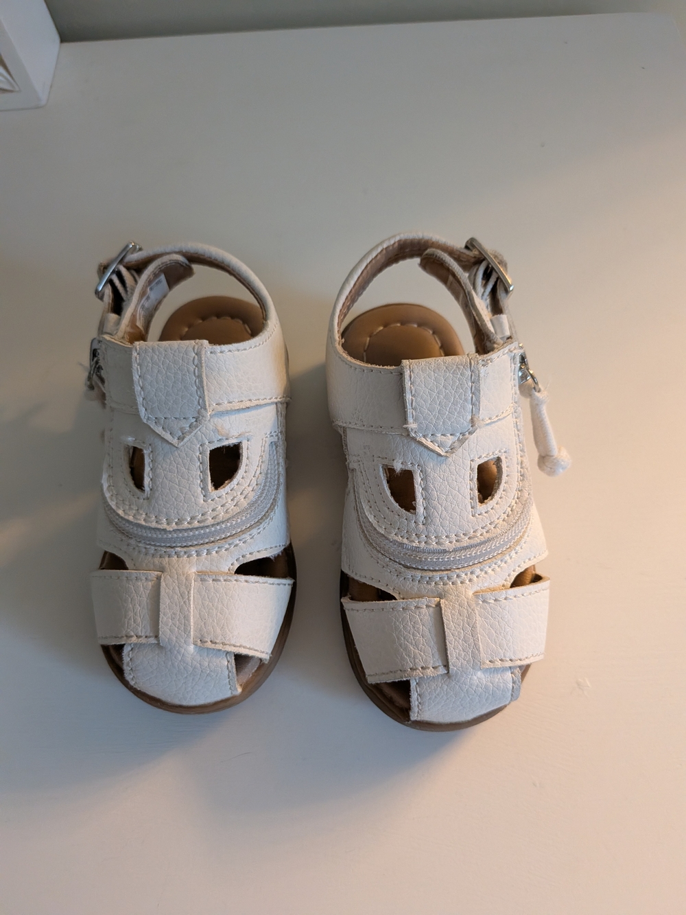 Toddler White Closed-Toe Leather Sandals with Secure Ankle Strap